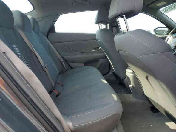 سلام عليكم  النترا موديل ٢٠٢٤  دخول جديد 
سياره ماشيه ٢٠٠٠ 
سياره لون سمنتي نص فول 
 السعر ١٤٥ وبيهه مجال  
عنوان بغداد الحسينيه 
السياره ابيعهه عله وضعهه 
واتساب  ***********
