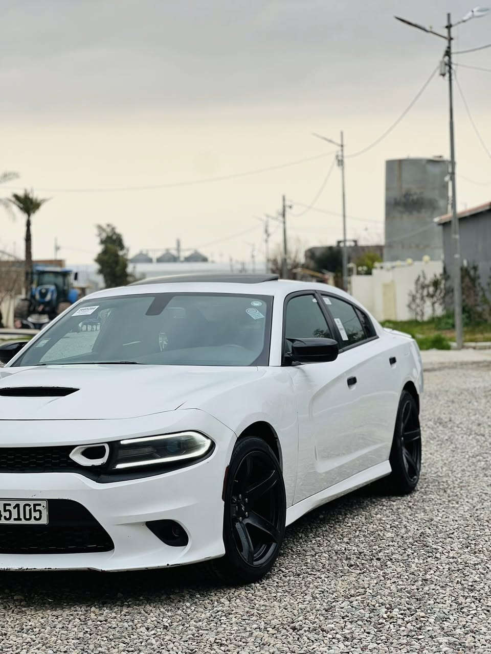 ﷽
دوج جارجر2017خليجي (SXT پلس)
مواصفات 
كشنات خزن ميموري كهرباء
الفتحة  
ستيرن تدفة
شاشة كبيرة رياضية 
الحسسات الخلفية 
بعد هواي مواصفات

سيارة داخل كلين بلعراق بس بونيد سبغ  

سيارة جاهزة من كلشي ربع متصرف علية 

تحويل ثاني يوم

سعر (215)$
المكان اربيل

رقم تليفونى ***********
***********
