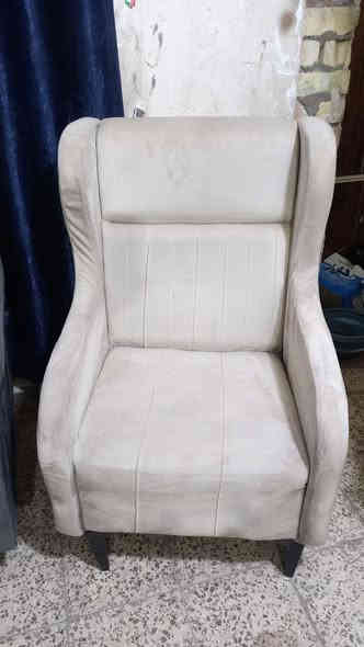 تخم ٧مقاعد نضافه فول سعر ٢٢٥ وبي مجال مكاني بياع يوجد توصيل بكروه *********** وتساب
