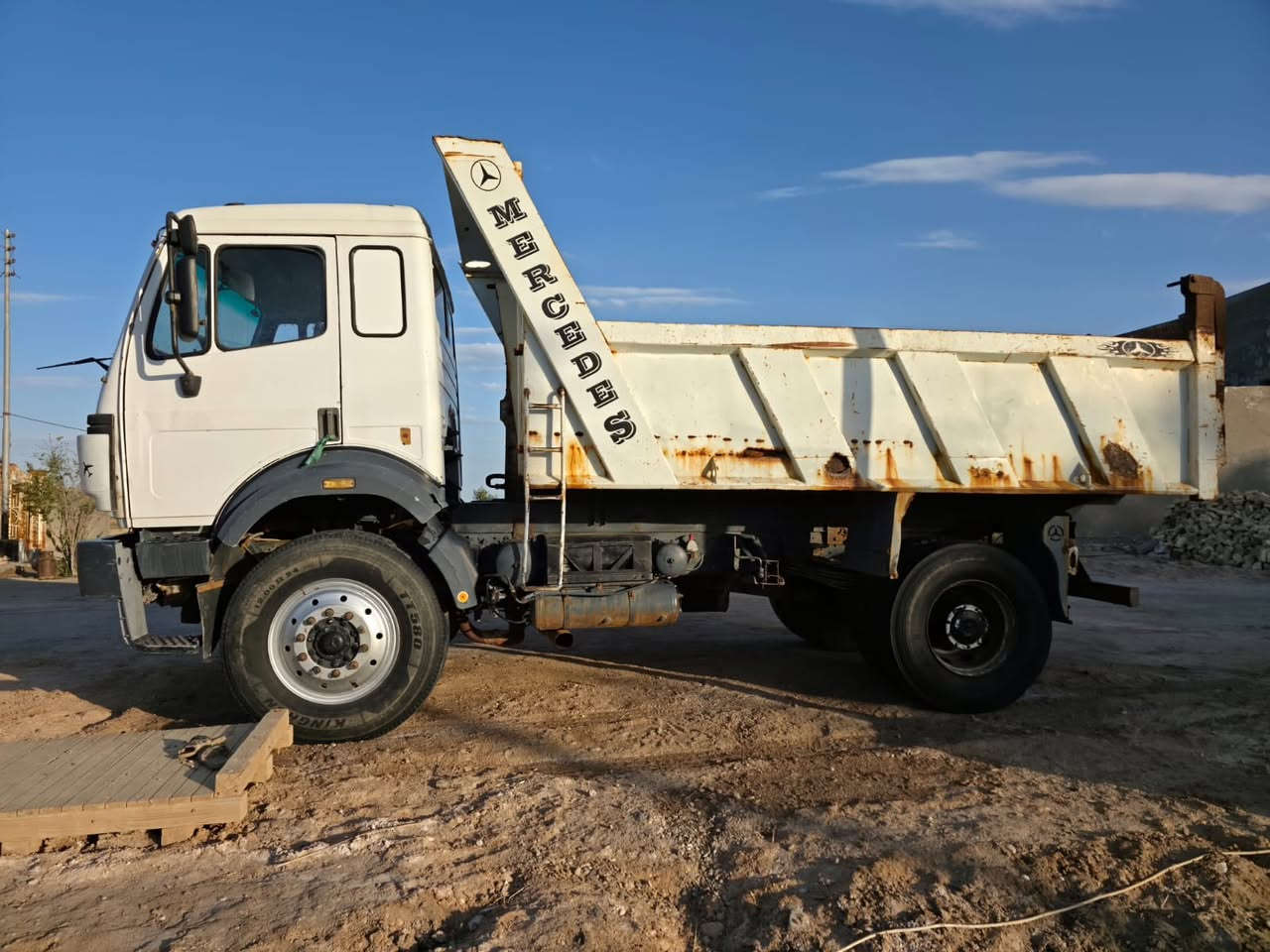 البيع كرواتي موديل94مكينه8محسن كير155سنويه شاصي نافذه مكان سياره ميسان مكلف بنشر ‭0786 646 6770‬
