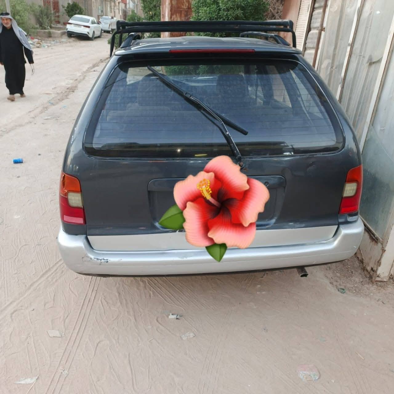 كورلا موديل 92 للبيع السعر 45 وبيها مجال رقم انكليزي هزة جديدة باسمي مكاني النجف الاشرف 
رقم التلفون *********** للتواصل
