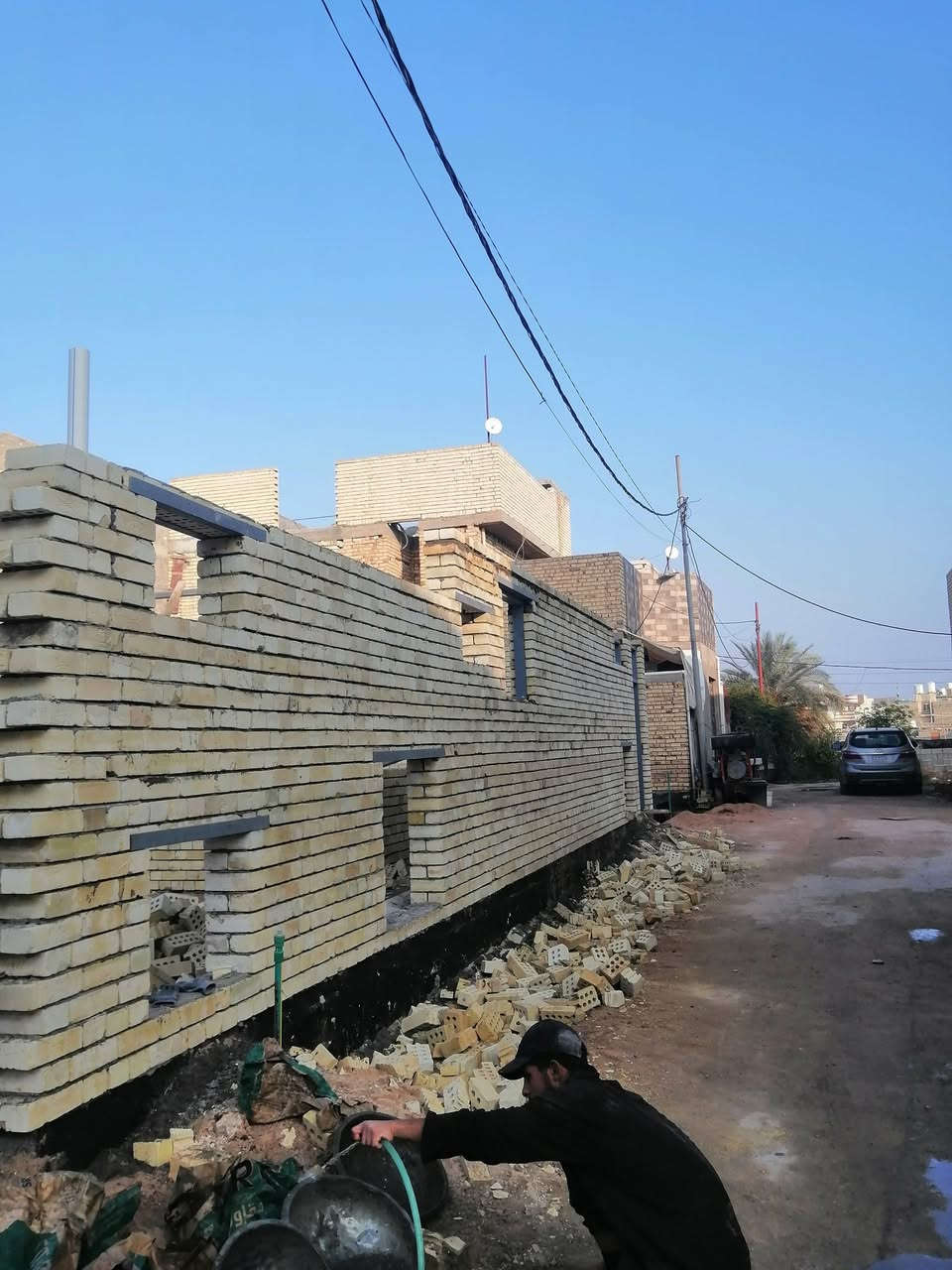خلفة بناء. 
 بناء بلوك طابوق + ترميم + باليوميه
 او مقطوعه

كل الي تريده فقط اتصل على الخط
او على الواتساب او مراسلتي على الماسنجر 

#ابو_طالب_للبناء
***********
