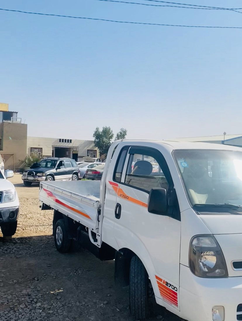 السلام عليكم للبيع
كيا حمل 2015 رقم واسط دولي وتحويل ثاني يووم
كير ومكينه حداديه تخم تاير بشررط 

بيه صبغ الصفاح مال بدي مبخرات يعني صبغ والدوسات مصلحات  باقي السيارة كفاله 

العنوان واسط الزبيدية 
للاستفسار :.
  
***********
