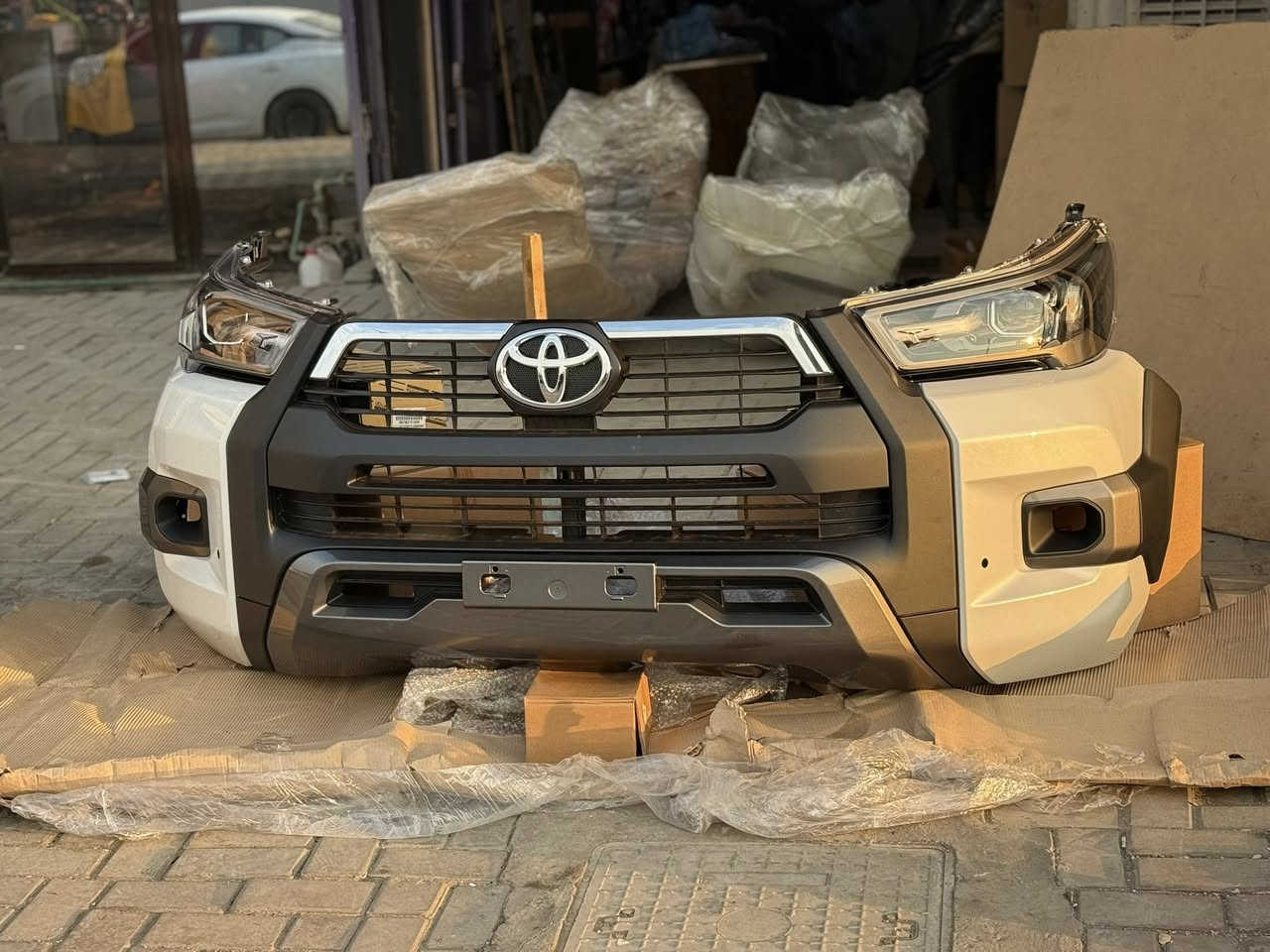 محلات الاصيل
***********

تتوفر ادوات بيكم تفصيخ فتح اصلي + اصلي شركة + تجاري جميع موديلات الهايلوكس 2006-2025 جميع الفئات 

بيكم ناصي 
بيكم ادڤنجر 
بيكم TRD
بيكم GR
بيكم سعودي الناصي والعالي 

متوفر  دعاميات ، بنيد ، چاملغ ، ابواب ، باب بدي ، لايتات وبگ لايتات ، مرايات ، 

يتوفر توصيل جميع محافظات العراق 

العنوان :- بغداد - الطالبية - مقابل مطعم الصادق
