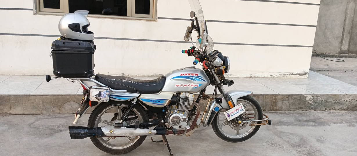 للبيع دايوان عضم محرك كهربائيات كلهه شغاله اوراق أصولي  السعر 1500 المكان اللطيفية
قرب الجسر السابع 
للتواصل 
***********
***********
