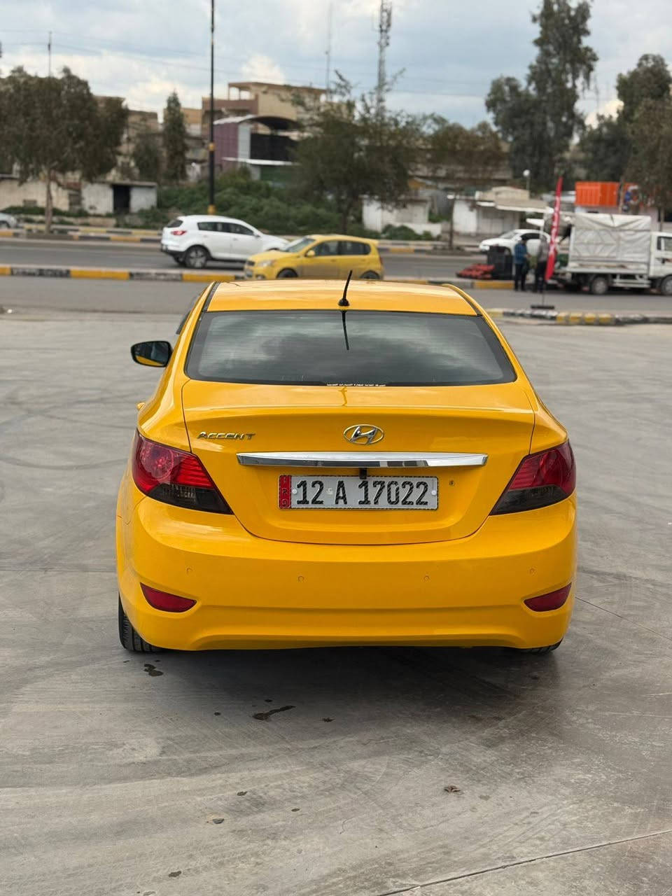 اسلام عليكم اخوتي
اكسنت 2011
رقم نينوه 
مكينه 16 دوش مرغورب شرط
كير عادي 
جامات كهرب
تبريد منظومه كاملاه جديده
تايرات جدد
طخم امامي وخلفي نظيف
كشنات هيتر +جلد
5 تكوات
اي بي اس ااصلي
اربع دسك
اشاير مري
تحكمات ستيرن اصلي
اربكات سياره شرط
 ***********
***********
