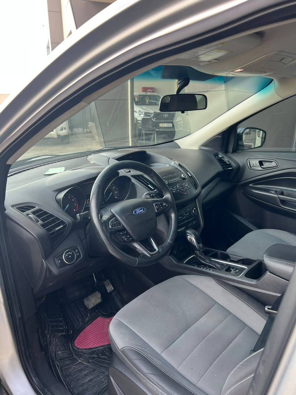 فورت اسكيب موديل/2019//.  دو پارچه جمةره سةياق وه چمةره سگن بي ناو بي إرباك  مةكينه مرخوب 2.5 به شرت گير وه مكينه سنويه نويه تاكو 2028///بي قپو قوپ همو لاشي به شرته ////رقم الهاتف///***********//// رانية, السليمانية
