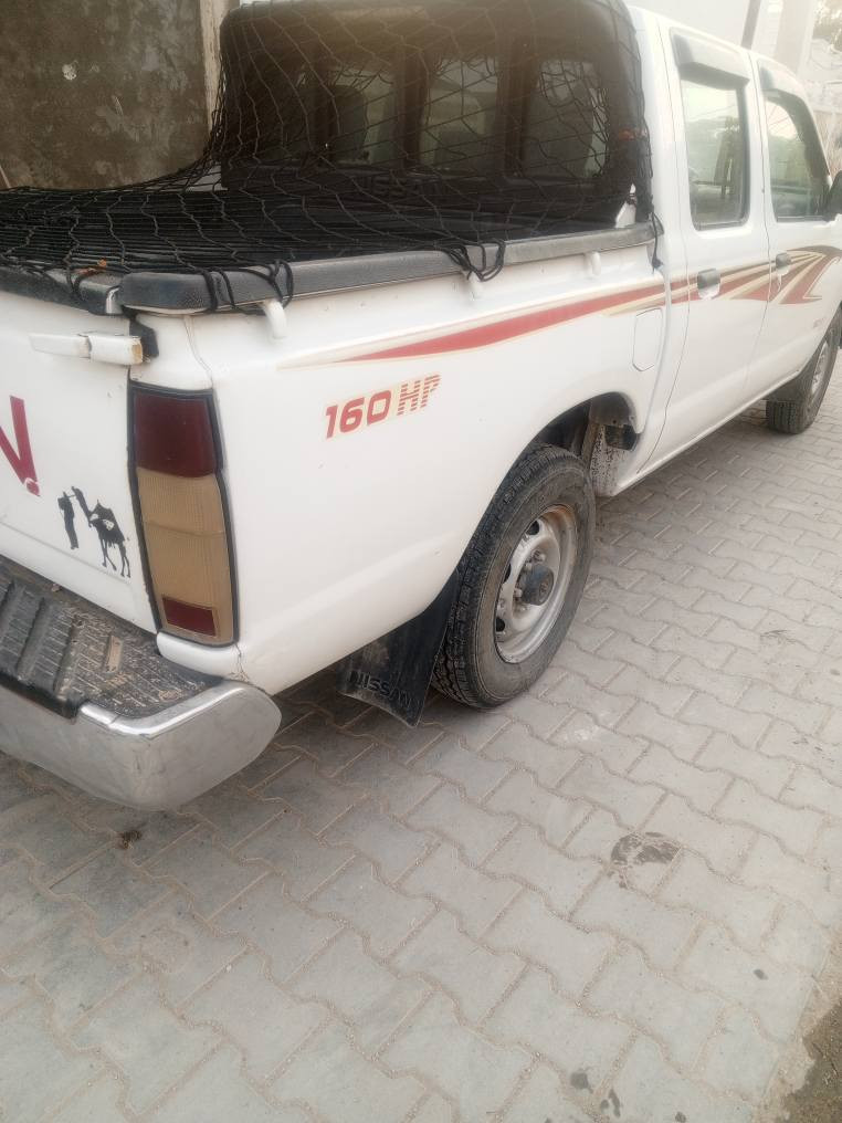 سلام عليكم  نيسان شبوط موديل 2013 رقم السياره واسط بسمي   كير ما مفتوح 🔓محرك بي تنقيص  صدر جديد تخم تاير مكفوله كفاله بيه شبر ونص صبغ   رقم ***********مكان سياره نجف
