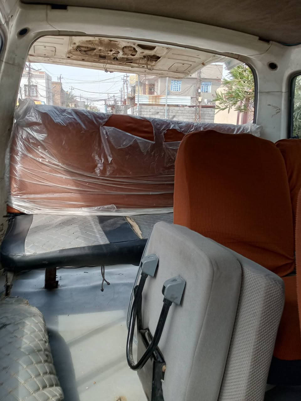 السلام عليكم جنبي ألفين وعشرة رقم انكليزي كير محرك اكسل مكفولات السيارة بس ارضية وتخم تاير يرادلهة بيها صبغ السعر 49 بيهة مجال حك ال***********‬‏ مكاني بغداد الزعفرانية
