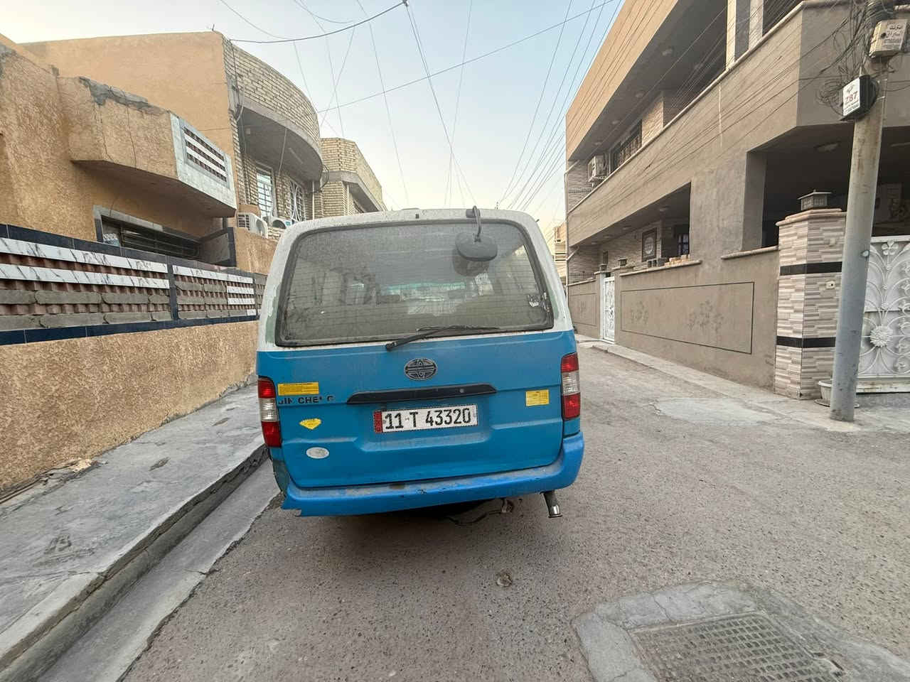 السلام عليكم للبيع كيه شرطيه موديل ٢٠١٥ سياره بيهة نواقص بسيطه والصور شوفت عينكم الكشر والغرفه مالتهة مكاني بغداد الزعفرانيه خطهة بغداد جديده عبيدي ضربه قويه مابيهة فقط طخات بسيطه السعر ٥٣ وبيهة مجال بسيط المكينه مالتهة بيهة صوت بطاله بسيط فقط ***********

