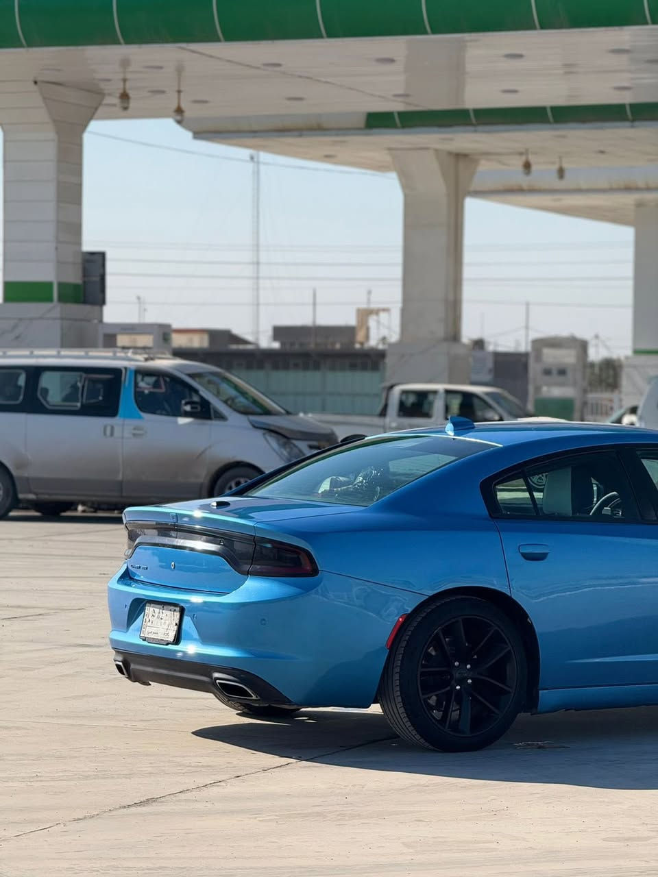 السلام عليكم جارجر  بوليسي  مكينه ٥٧٠٠ كير تعليك بدون ايرباك سياره تغير لون اصل لونها اسود موديل ٢٠١٩ اصل تحويل مكان سياره بسمايه صور الحادث والسونار مع الصور كير مكينه اكسل كلهن لوك سياره جاهزه وخير من الله داخل لونين كشنات حضن السعر ١٥٨ وبيها مجال ‭٠٧٨٨ ١٧١ ٧٧٨٥‬
