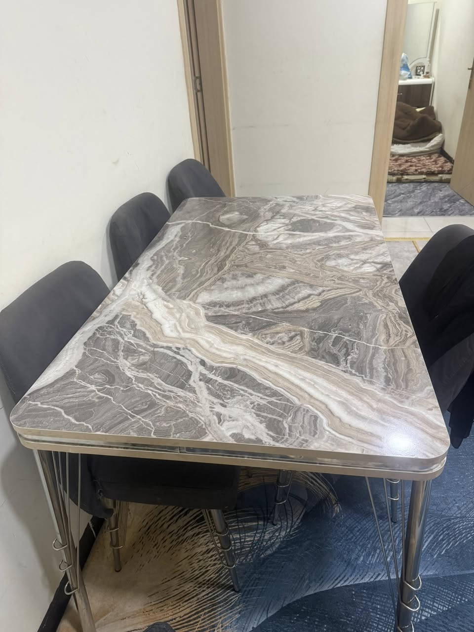 سنك للبيع متر ونص سعره 50وبي مجال كنتور سعره 30ميز تلفزيون سعره 25ميز طعام كراسي مكسره ابيعه جف اتراب 60


**إذا كنت صاحب هذا الإعلان وتريد حذفه لأي سبب، رجاءا أرسل رسالة إلى الدعم الفني**