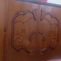 غرفة نوم خشب • خشب قوي