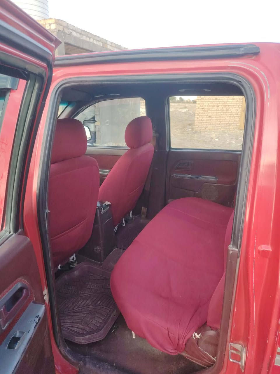 سلام عليكم سياره كريت ويل 2012 سياره جاهزه من كلشي كير ومكينه حداديه تخم تاير سياره خير من الله مكفوله من ضربه ومن تبديل بس الهلالات بيهن صبخ اثر خياسات سنويه اله 2028 سعره 65 وبيهه مجال اله شراي مكان سياره الديوانيه الحمزه الشرقي الستفسار تصل عله هاذه رقم ***********
