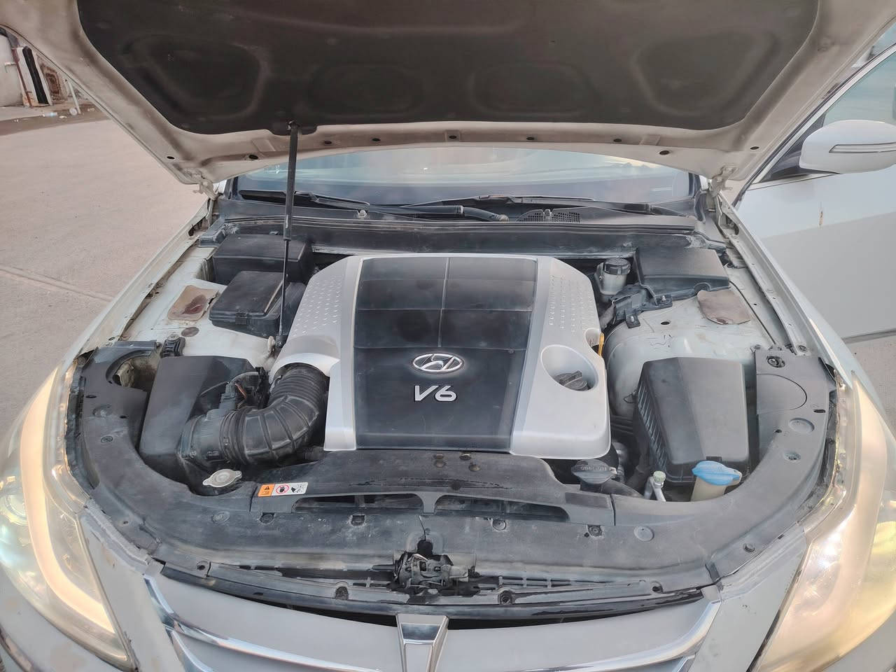 مرحبا اخوان جنزز ١٣ خليجي محرك ٣٨٠٠ تنفس طبيعي فوول مواصفات صبغ ربع بنيد وجاملغ وباب صبغ كلير رقم أربيل الجديد سنوية لغاية ٢٨ موجودة في أربيل بسعر ١١٣ وترهم مراوس مع رقم شمالي للمعلومات الاتصال على الرقم ***********
