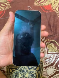 آيفون ١٧ برو ماكس • بطارية ٩٩ • ايسم