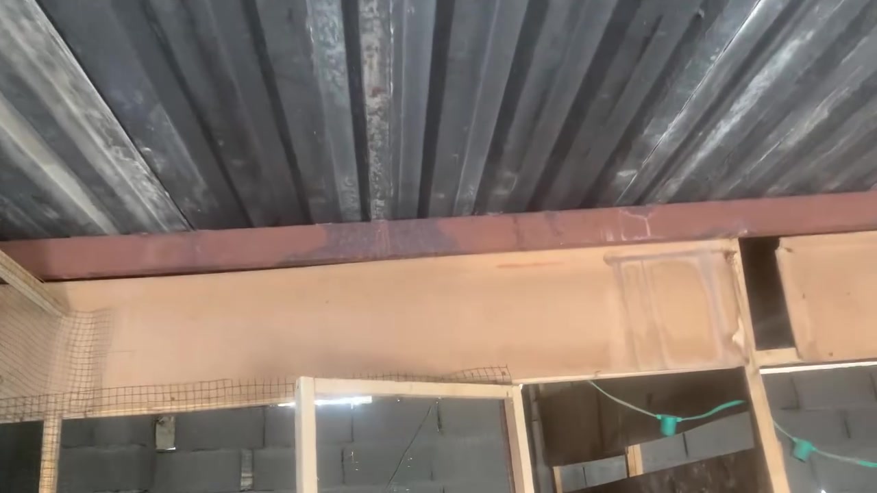 جينكو العدد ٥ الطول ٦ أمتار سعر الوحدة ٢٥ مكاني بغداد الشهداء العبيدي ***********
