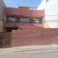 اسلام عليكم بيت للبيع المساحه 200 قرب عواد ابو الفلال شارع ستين ثاني ف...