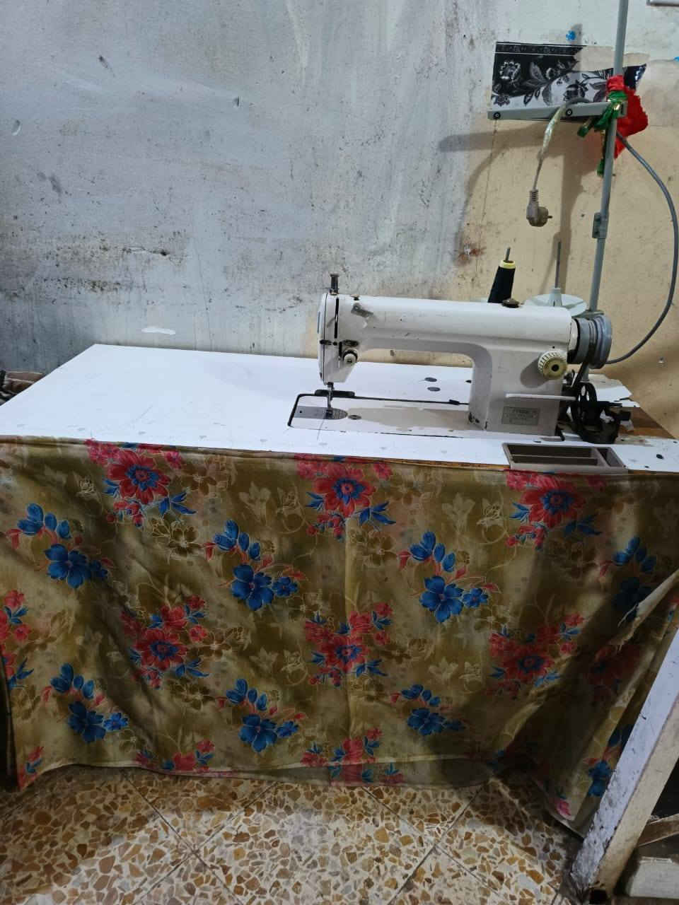 مكينه جدن نضيفه ونبي كلشي ما بيه ولا عوزه شي مكان كربلا سعر 150 بيه مجال ***********
