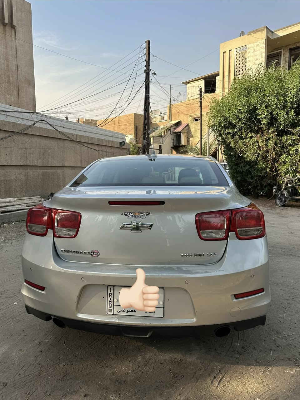 ماليبو ٢٠١٣ خليجي
محرك ٢٤٠٠ 
مواصفات LTZ
فتحة 
شاشة كبيرة
قاصة
كراسي كهرباء جلد وقماش
لايت زنون عدسة ترحيب
هاند بريك بصمة
حساسات خلفية
كاميرا خلفية
تحكمات ستيرن
مثبت سرعة

باب السايق مبدل ومصبوغ
جاملغ السايق مبدل نفس اللون
باب خلف الراكب مبدل نفس اللون
صبغ وتعديل بسيط بالجاملغ خلف الراكب
باب خلف السائق معدل بارد شي بسيط

السعر ٩٥ وبي مجال

مكان السيارة بغداد

***********
