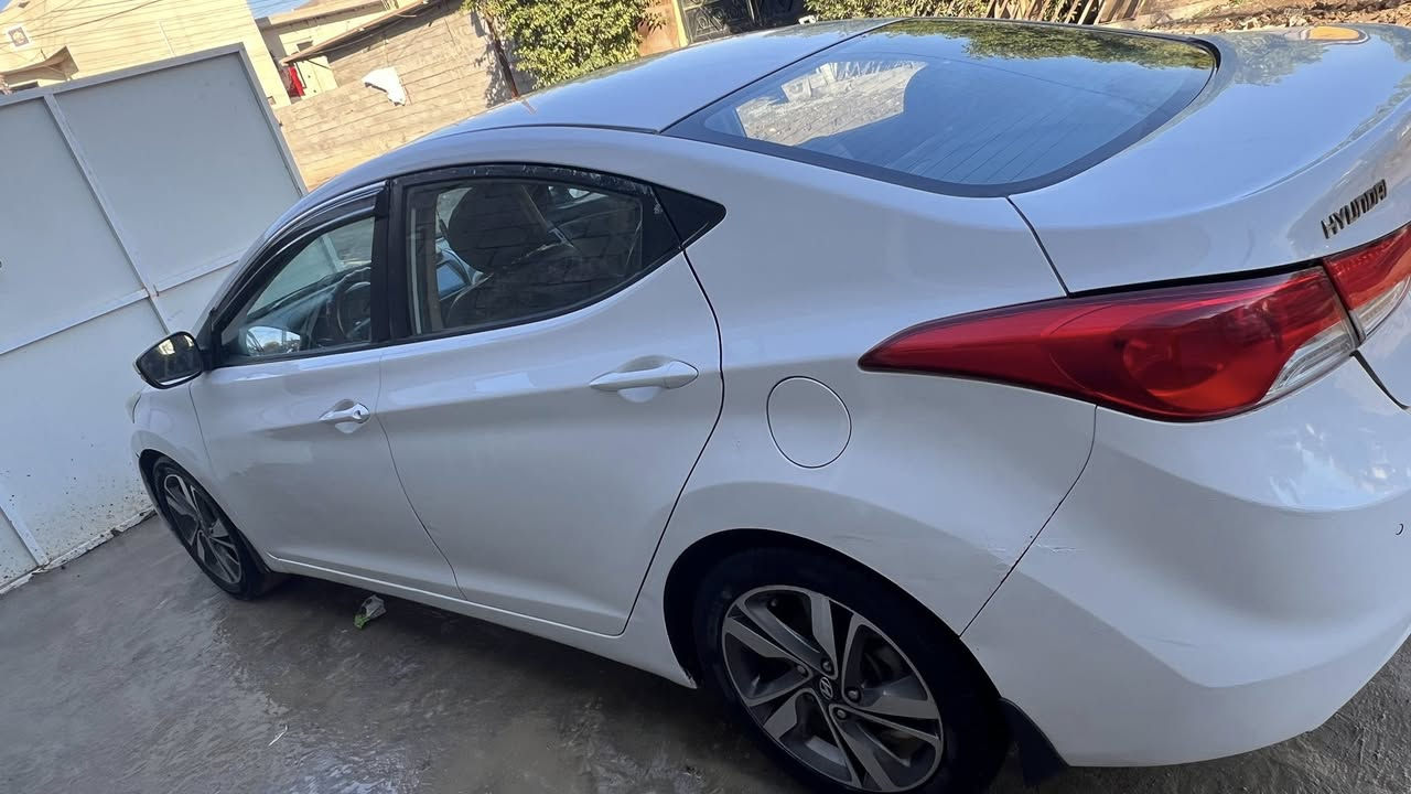 السلام عليكم
النترا ٢٠١٣ وارد خليجي مواصفات Gls فول اشاير مري وفتحة سقف وشاشة كبيرة وتحكمات ستيرن
محرك ١٨٠٠ دوش

بيها تخم تايرات جدد بيهن وصل ضمان 

الويل كروم يخبل 

تدفئة وتبريد يخبل

سيارة حلوه وعملية وجاهزة 

السعر ١٢٠ وبيها مجال بسيط كلش 

بيها سونار قديم اذا تحب سوي سونار جديد

اتصال واتس ***********

اتصال رصيد ***********
