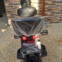 ٤ بطاريات • تشغيل عن بعد • سرعة ٨٠