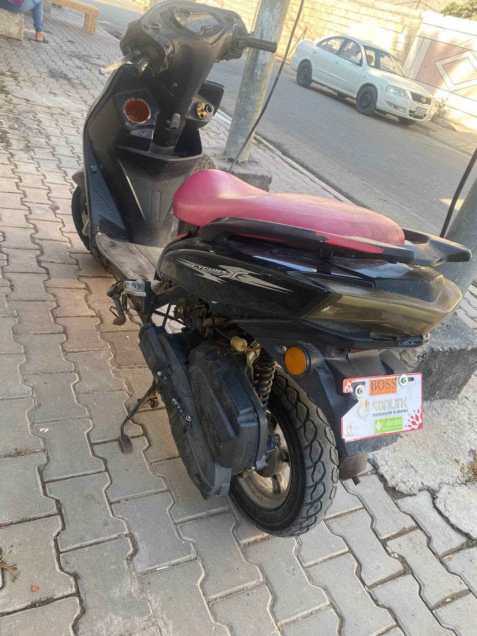 سكنس  للبيع داجه حلوه وناعمه مالبها عيب وقصور كهربائيات كلها شغاله نكره سلف وهندر سعرها 350وبيها مجال بكاني جلولاء ***********
