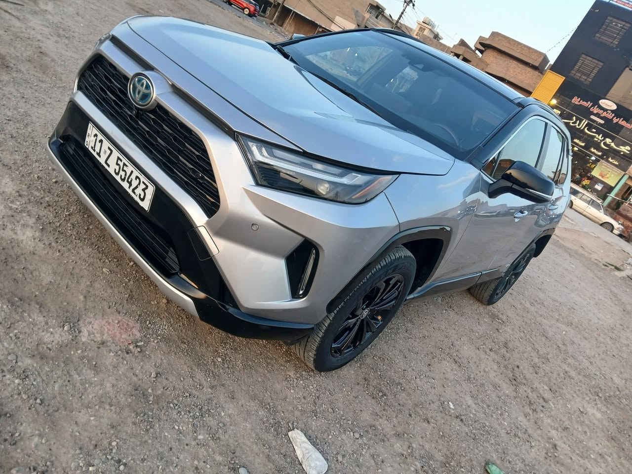 السلام عليكم للبيع فقط تويوتا راف فور هايبرد وارد أمريكي موديل 2023 محرك 2500 حادثها موضح بالصوره السعر 270 للاستفسار ***********
