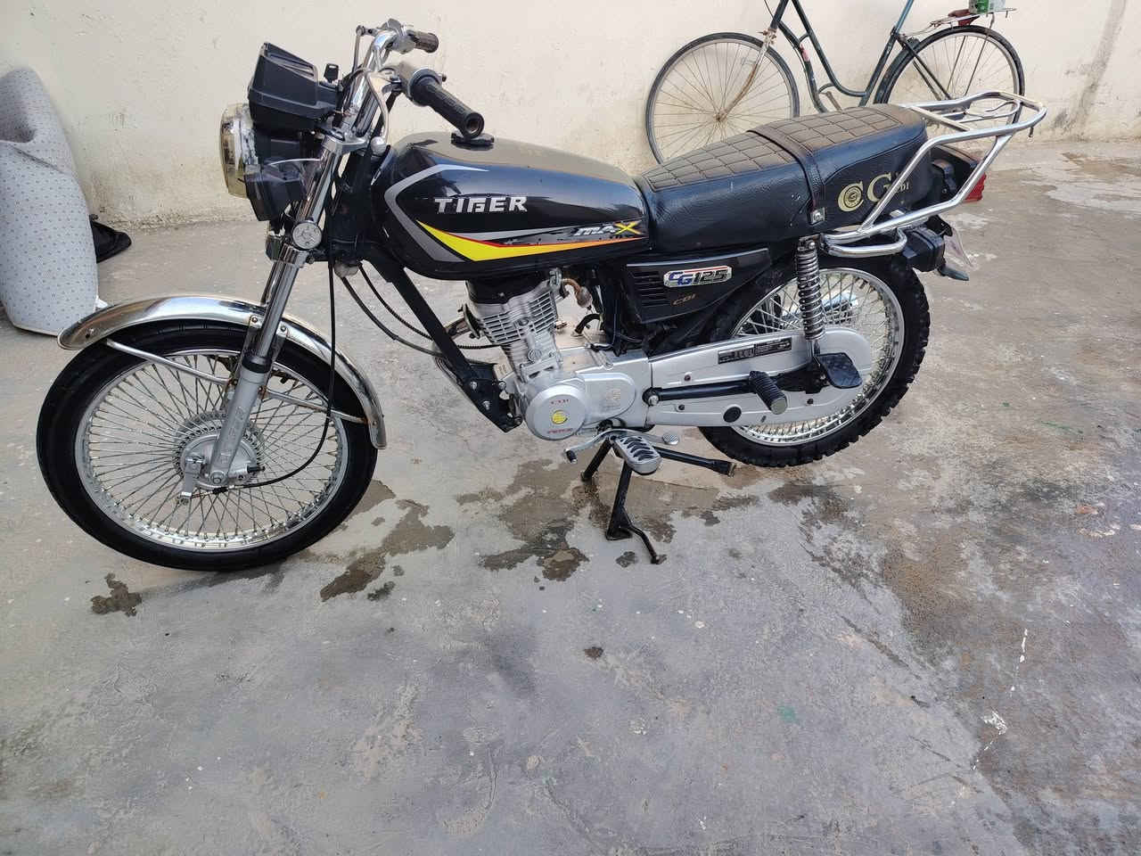 يالله تايكر موديل 21 كفاله
مكاني دلي عباس
سعر خاص


**إذا كنت صاحب هذا الإعلان وتريد حذفه لأي سبب، رجاءا أرسل رسالة إلى الدعم الفني**