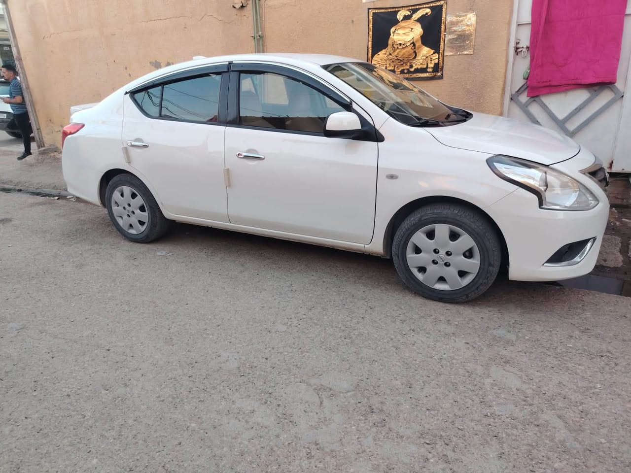 نيسان سني 2024 هندي 
ماشيه 28 الف مكفوله من صبغ ولبارد
رقم أربيل 
السعر 128 بيه مجال 
العنوان /واسط / الزبيدية ***********
