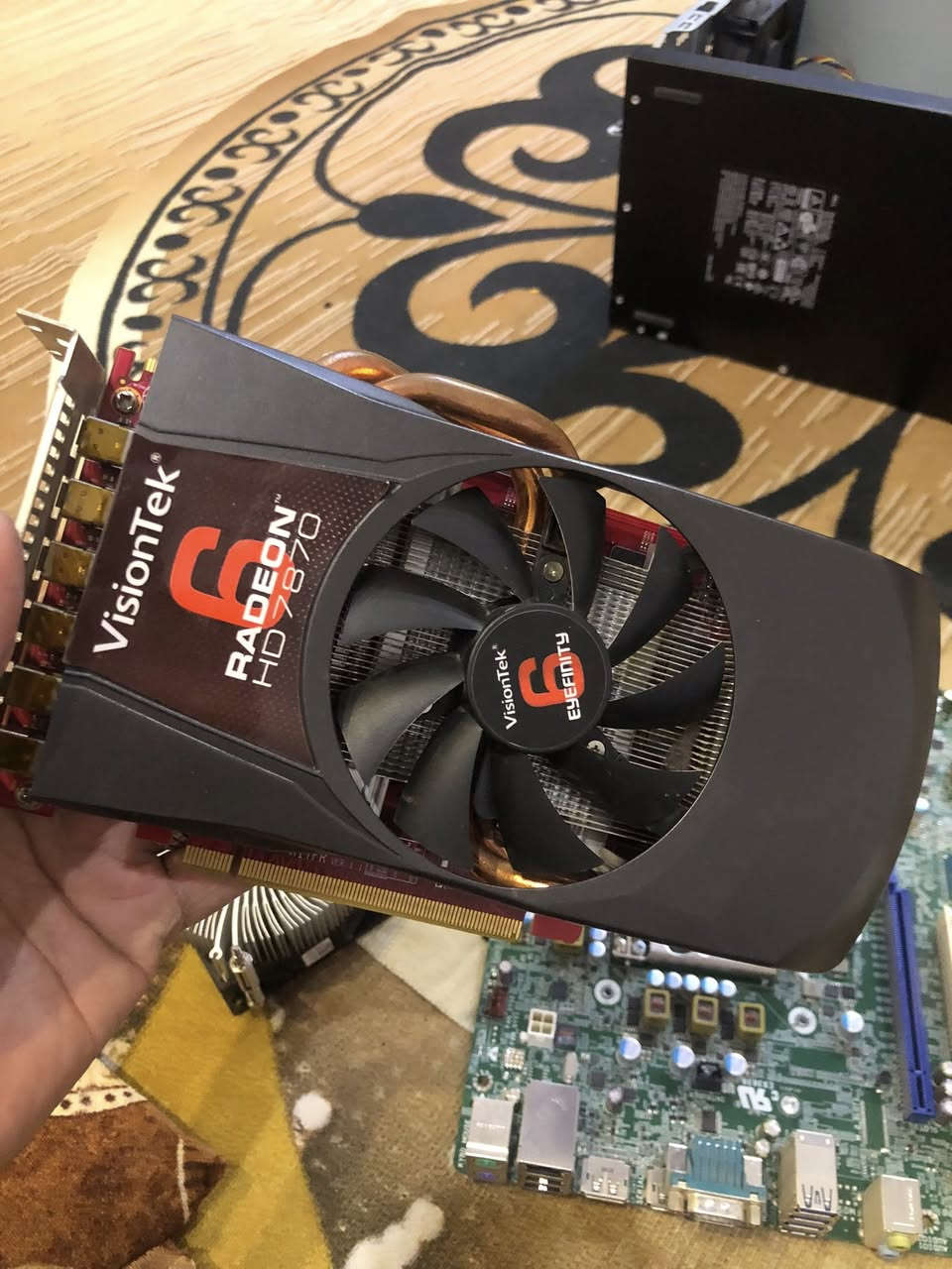 قطع pc للبيع


**إذا كنت صاحب هذا الإعلان وتريد حذفه لأي سبب، رجاءا أرسل رسالة إلى الدعم الفني**