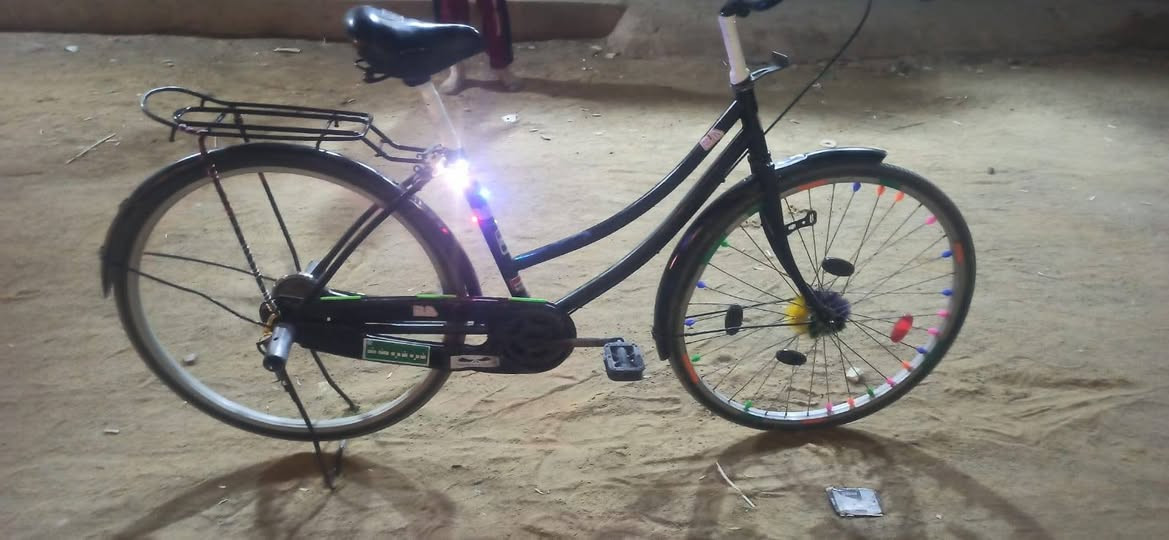 باسكل حجم ٢٦ شركه  بيدي
كلشي منقصه بس عواج بل ويل الكدام بصيط سعره 65 الف وبي مجال


**إذا كنت صاحب هذا الإعلان وتريد حذفه لأي سبب، رجاءا أرسل رسالة إلى الدعم الفني**