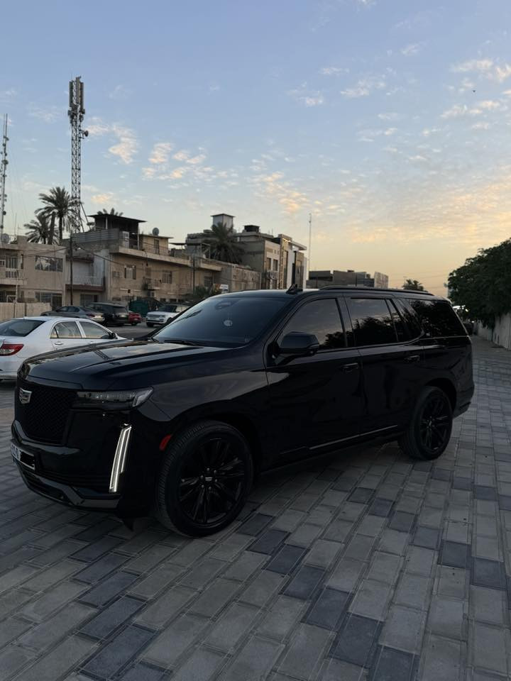 كادلاك اسبرسو 2023
ماشية 110.000 كيلو 
بيهة مكانين bdr
المواصفات معروفة
داخل اسبرسو
سقف بانوراما 
كشنات مساج 
36 سماعة 
جكات 
كامرة360
موصفاتها معروفة ميحتاج اكتبها 
السيارة دبل كود 
مكاني بغداد الكرخ حي الجامعه 
***********
السعر 69.000$ وبيها مجال
