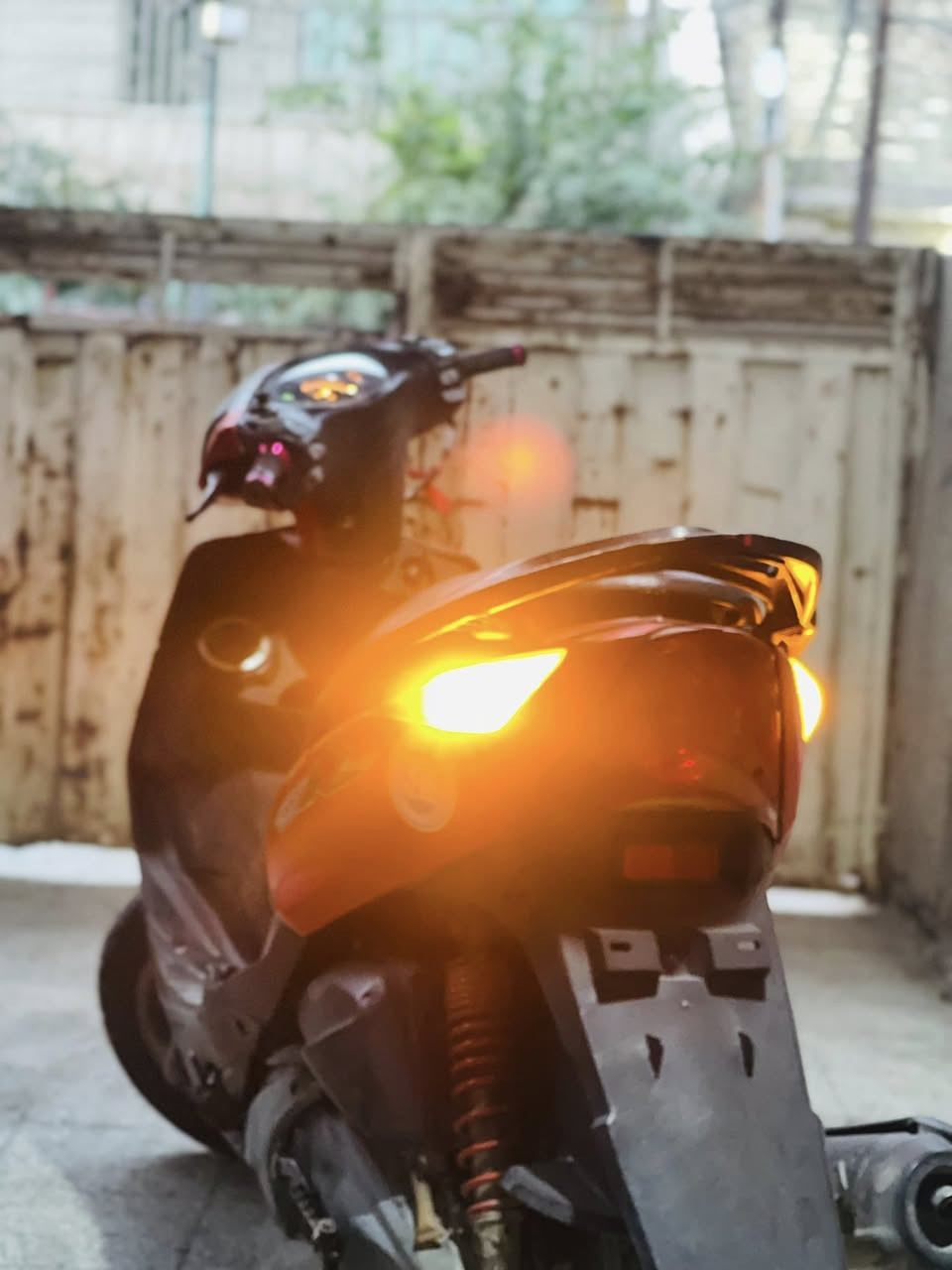 السلام عليكم للبيع ماكس ثعلب 140ماشبه 57الف حقيقي مكينه كفاله بلكارتون كفرات ختم واحد مكينه وكهربائيات جديده دراجه وخير من الله شلعه ومعدل كهربائيات كله شغاله مابيهن نقص دراجه مال جناي الله شاهد تاخذه وتترحملي ترايك وين متريد سعر
(550)رقمي

مكاني بغداد الجديده الامين الثانيه 
 ***********
