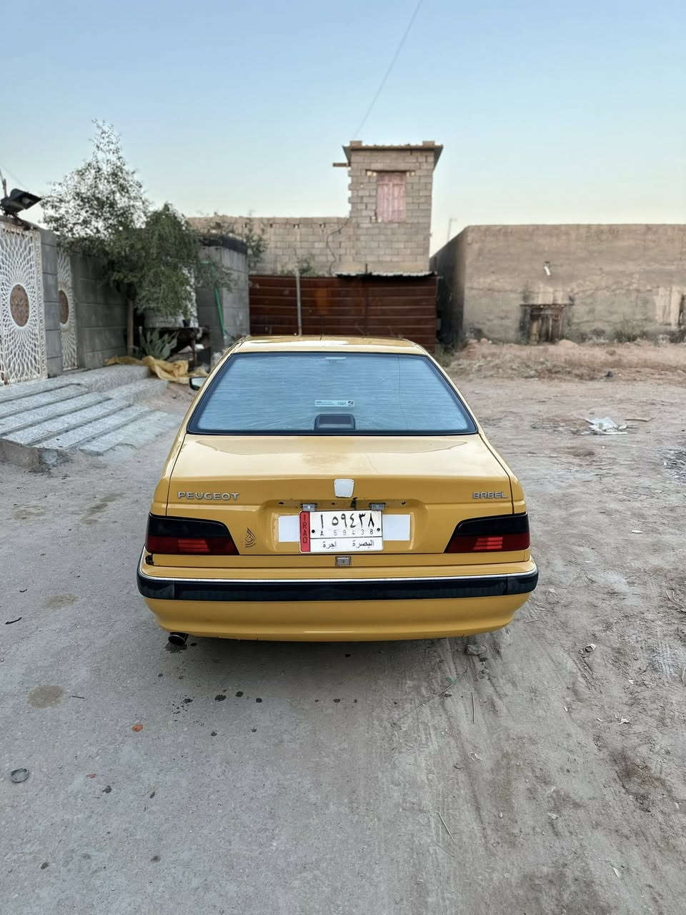 سلام عليكم سياره بيجو البيع موديل 15 السياره رقم بصره تحويل ثاني يوم بيع مستعجل
البصرة كرمه علي
هاتف ***********
