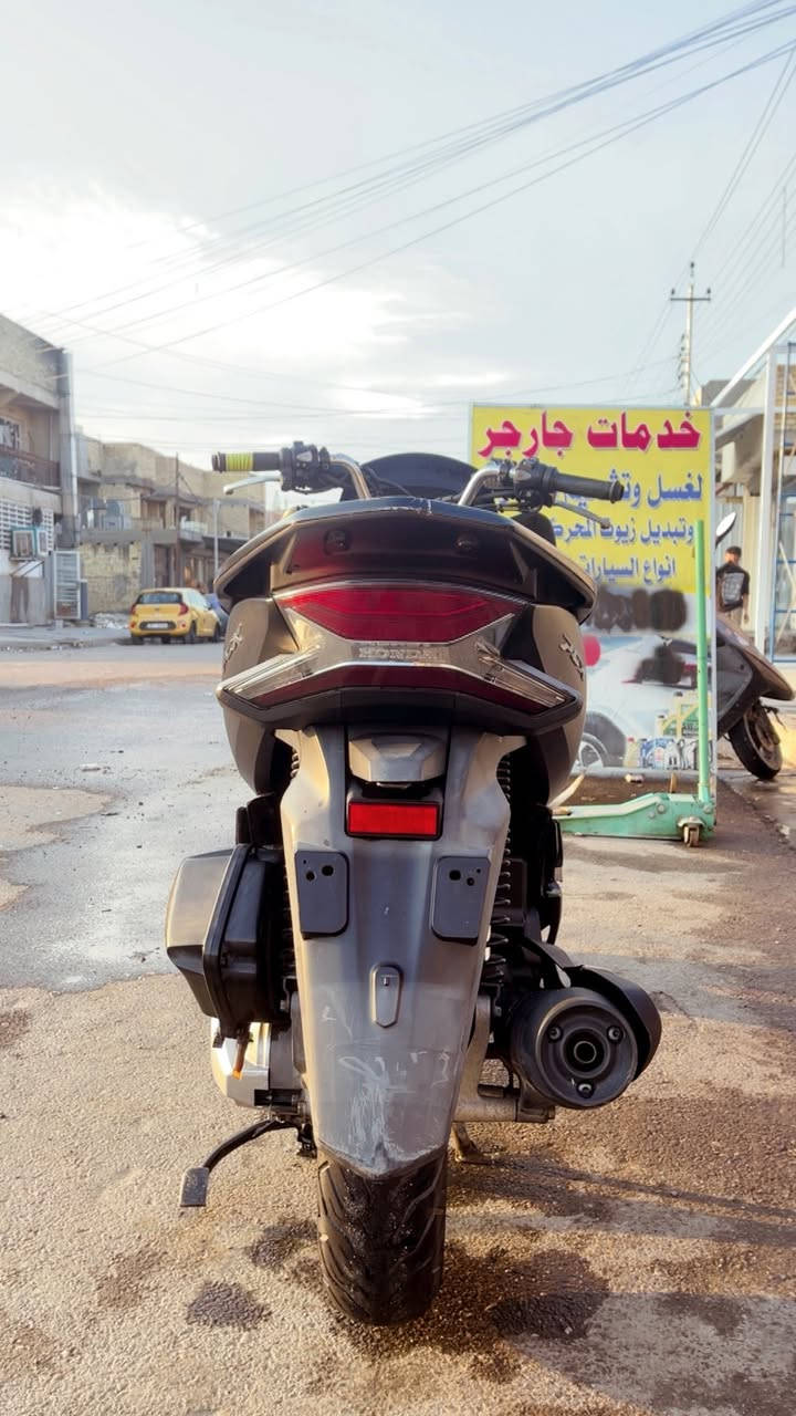 pcx جيل ثالث وارد كوري

2020

ستان كهرباء

محرك ١٢٥

ماشيه خير من الله 

عليها دهن امزويل

بانزين محسن

ادامه كامله فلتر هوة ودسكات امامي خلفي جديد

الدراجه مكفوله كفاله عامه

عندي مكاتبه معرض بيها

السعر 14


**إذا كنت صاحب هذا الإعلان وتريد حذفه لأي سبب، رجاءا أرسل رسالة إلى الدعم الفني**