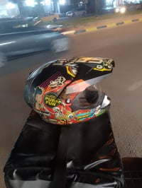خوذة • قفاز • الغزاليه