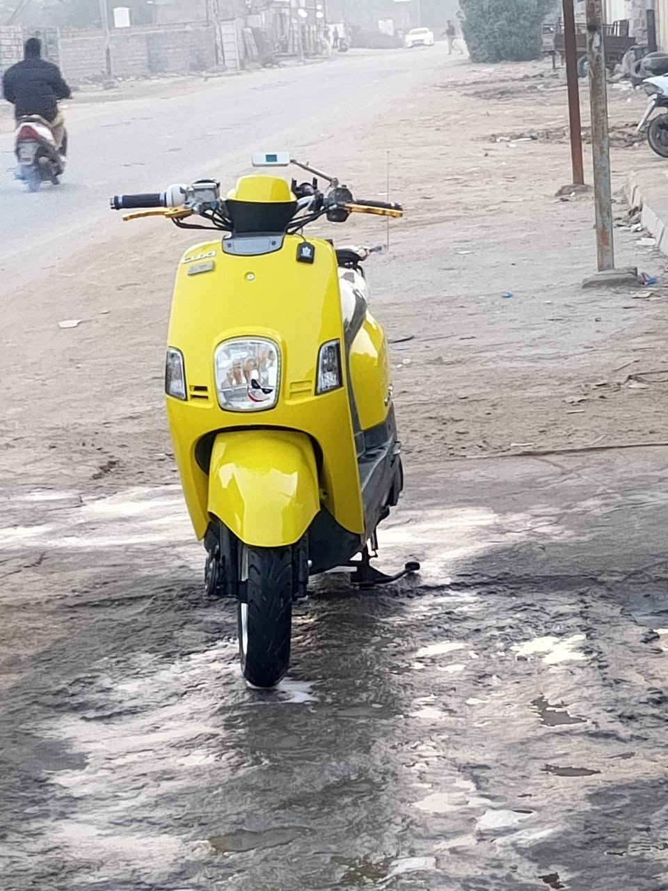 السلام عليكم دراجه بوليس البيع نوزل السعر خاص ***********
