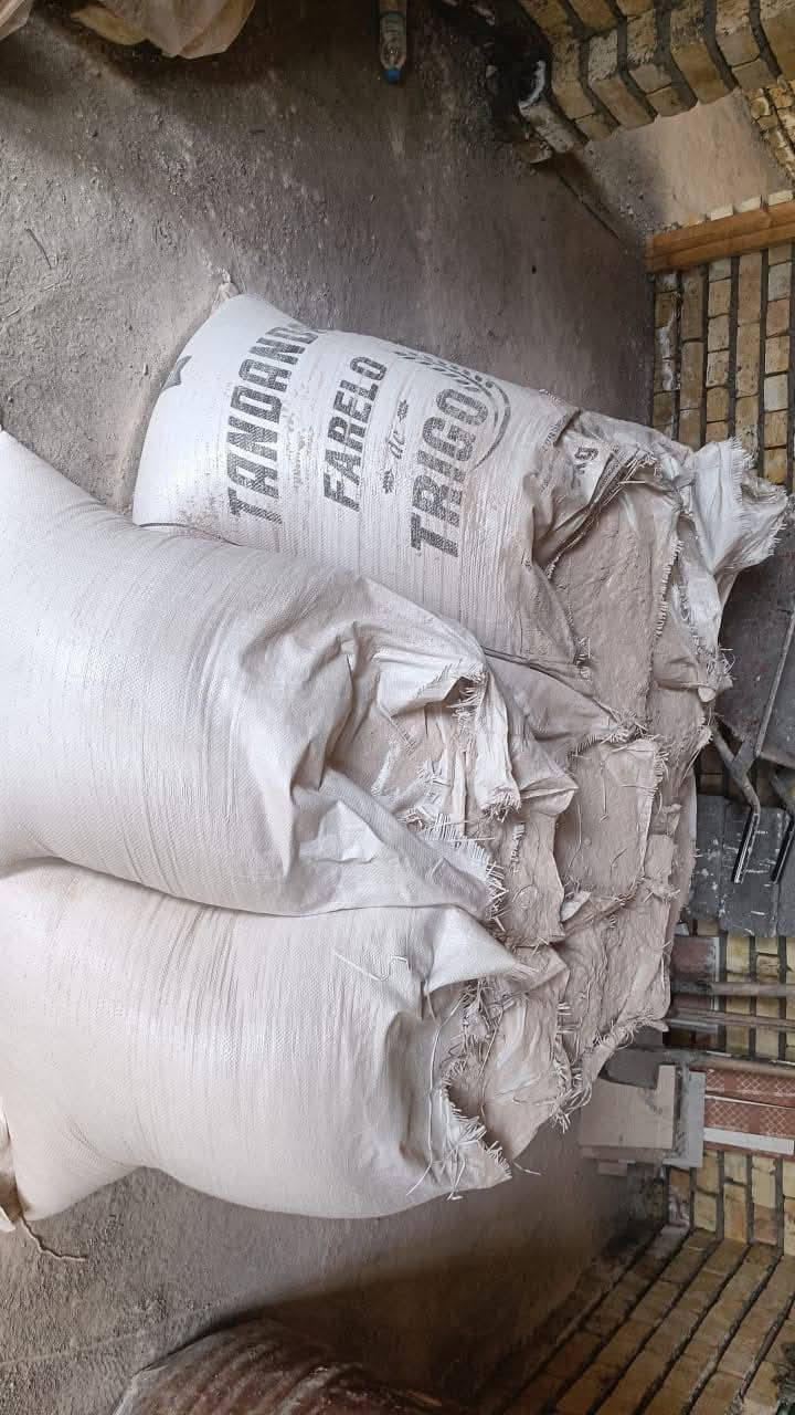 يالله
 سكله الاخوين لبيع لمواد البناء وتفليش وهدم بيوت 
يوجد جص فلوجه درجه اولئ شرط فحص 160 دبل موزع بل بيت
يوجد جص نجف درجه اولى شرط فحص 160دبل موزع بل بيت
يوجد كواني مفرد دبل توصيل جميع مناطق بغداد لاتصال على رقم ***********
