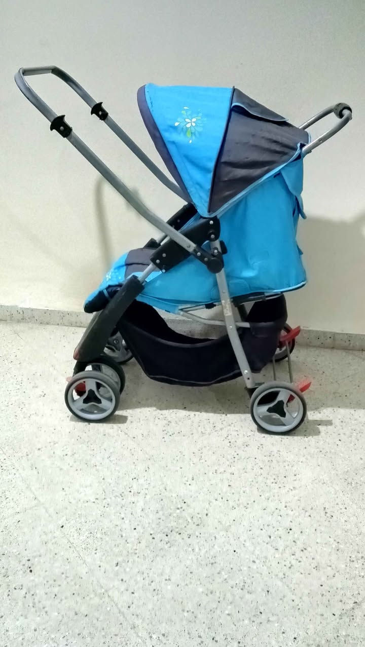 بوسات شابة و نقية و فيها 3 وضعيات زموري فيل 0676989164 زموري, برج منايل


**إذا كنت صاحب هذا الإعلان وتريد حذفه لأي سبب، رجاءا أرسل رسالة إلى الدعم الفني**