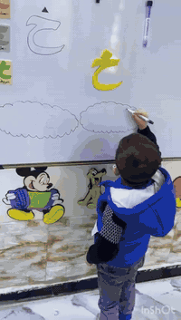 📚✨ درس القراءة لأطفالنا الصغار ✨📚 بخطوات مليانة حب وتعلم… أطفالنا اليو...