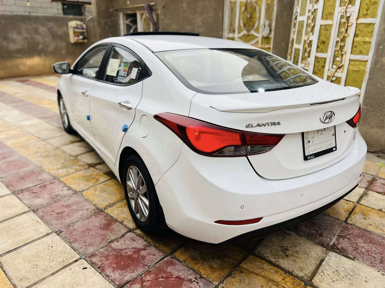 السلام عليكم 
للاستفسار *********** 
النترا موديل 2015  وارد خليجي رقم بصره تحويل مباشر سنويه مشروع وطني ل 27  راعيها بالناصرية فول مواصفات محرك 1800 محرك وكير شرط الفحص تراي كلش حلو ماشيه 191  جاهزه ع الأخير تبريد ثلج حداديه صدر امامي وخلفي كهربائيات كلها شغاله سياره بيها صبغ داير الجاملغ الخلفي الأيسر ومقدمه الجاملغ الأمامي الأيمن والدوس تجميل والباقي مكفول ضربه وصبغ وتبديل السعر 118  مكان السياره ناصريه رجاء بس الشراي يتصل والتفاصيل كلها مذكوره
