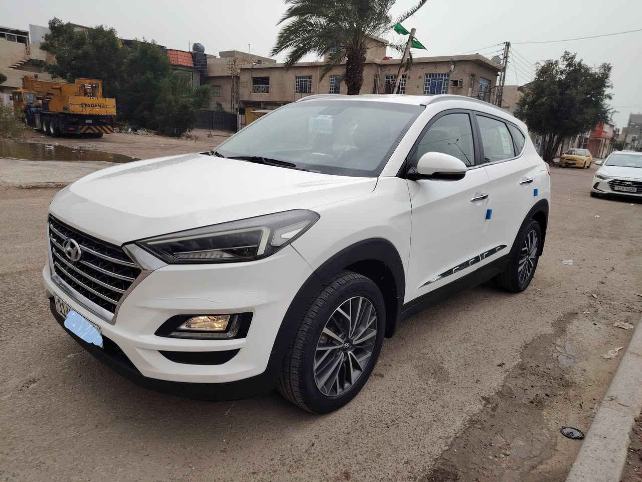 السلام عليكم..شركة الكاصد..
توسان 2020 خلجيه فول موصفات.. تجي هاند بريك بل الرجل.. 
بدون فتحه...
كفاله من الصبغ والتبديل الطخات..
محرك 2000 دوش..ماشيه    39 الف تراي مال زيرووو.. 
البجم 5 عدسات وعدسه دواره.. 
بصمه... تشغيل..
مري شفط وترحيب..
شاشه وكامره دواره..
حساس خلفي امامي.. 
دكمة مود درايف..
خمسه ويل كب.. 
سبير منازل.. 
تبريد خلفي امامي.. 
تبريد جكمچه.. 
الكشنات كهرباء2 وجلد لونين بقلاوه.. 
السياره كفاله عامه حتى الدعاميات كفاله.. 
باسمي شخصيآ.. 
محرك وكير وتبريد كله شركه برغي ممفتوح بيها.. حتى مي الشركه بيه  ماكو سياره جديده وبل العافيه عل الياخذها 
مكاني بغداد الكرخ حي الجهاد ..
هذه رقمي ***********
للبيع غاز والي يدور جديد خل يتصل ويدلل
