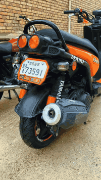 سكنس للبيع مديل 2014 ما مفتوحه توه طالعه من حاويه السعر. مليون و٣٠٠ وبيه مجال  مكان ناصريه مركز ***********
