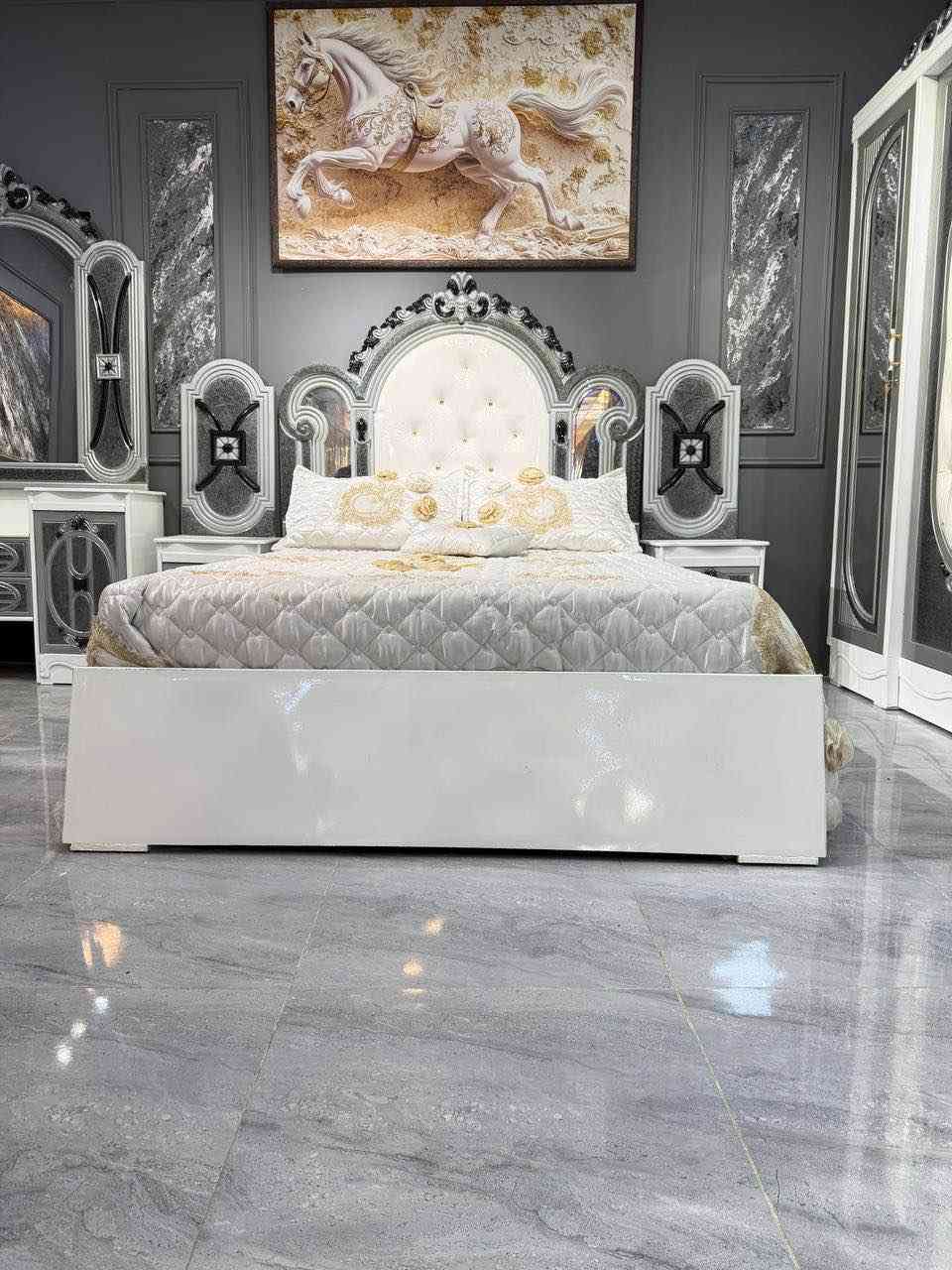 غرفه نوم خشب عراقي موديل فخم للعرسان سعر مليون فقط Singapore


**إذا كنت صاحب هذا الإعلان وتريد حذفه لأي سبب، رجاءا أرسل رسالة إلى الدعم الفني**