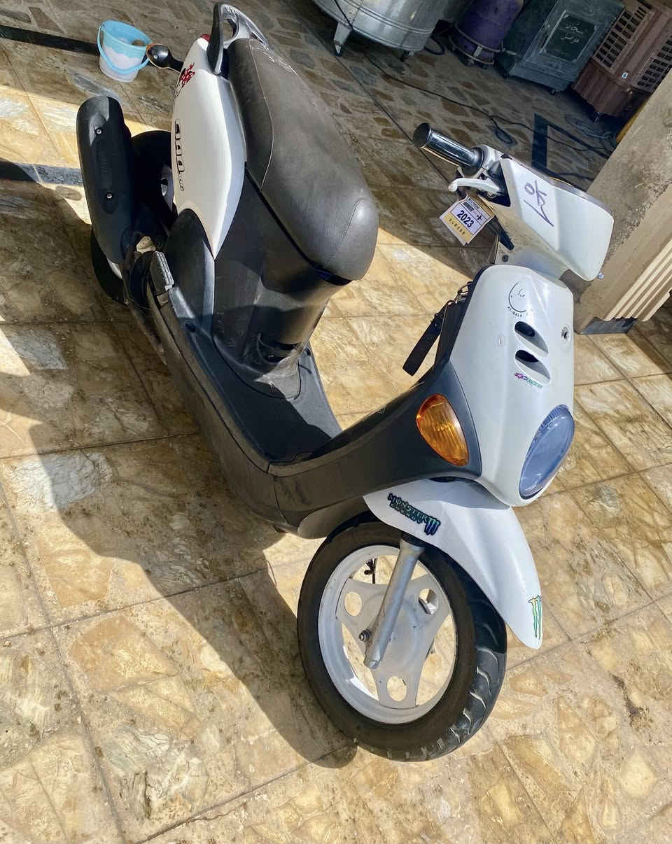 السلام عليكم دراجه فله البيع الدراجه جديده بعنه الكلمه كفاله عامه جيب فيتر وتعال افحص مكان حي اعلام هاتف *********** سعره 850 وبيه محال
