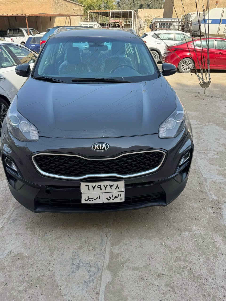 السلام عليكم كيه سبورتج 2019خليجي محرك 2000دوش رقم اربيل سنويه جديده تحويل وكاله مكفوله من الصبغ والتبديل والجرد بيه بارد قليل فقط مكينه وكير ممفتوحات عشركه السعر 168وبيه مجال بيع او مرواس بسياره اقل مكاني بابل *********** بغداد, العراق
