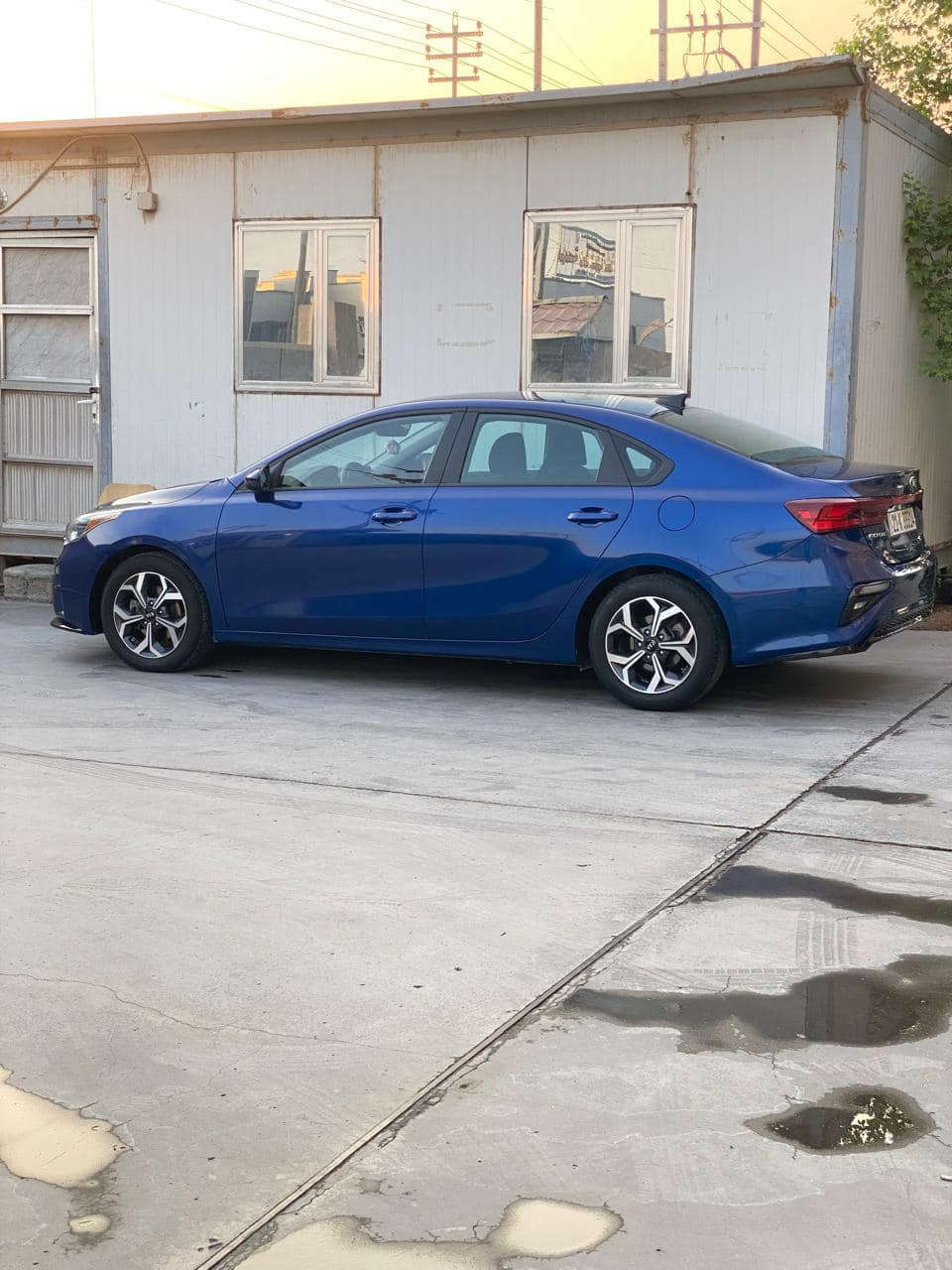 كيه فورتي موديل 2021مبدل بس بنيد بدون دواخل جديده سياره كامله من كلشي رقم شمالي الستفسار ***********
