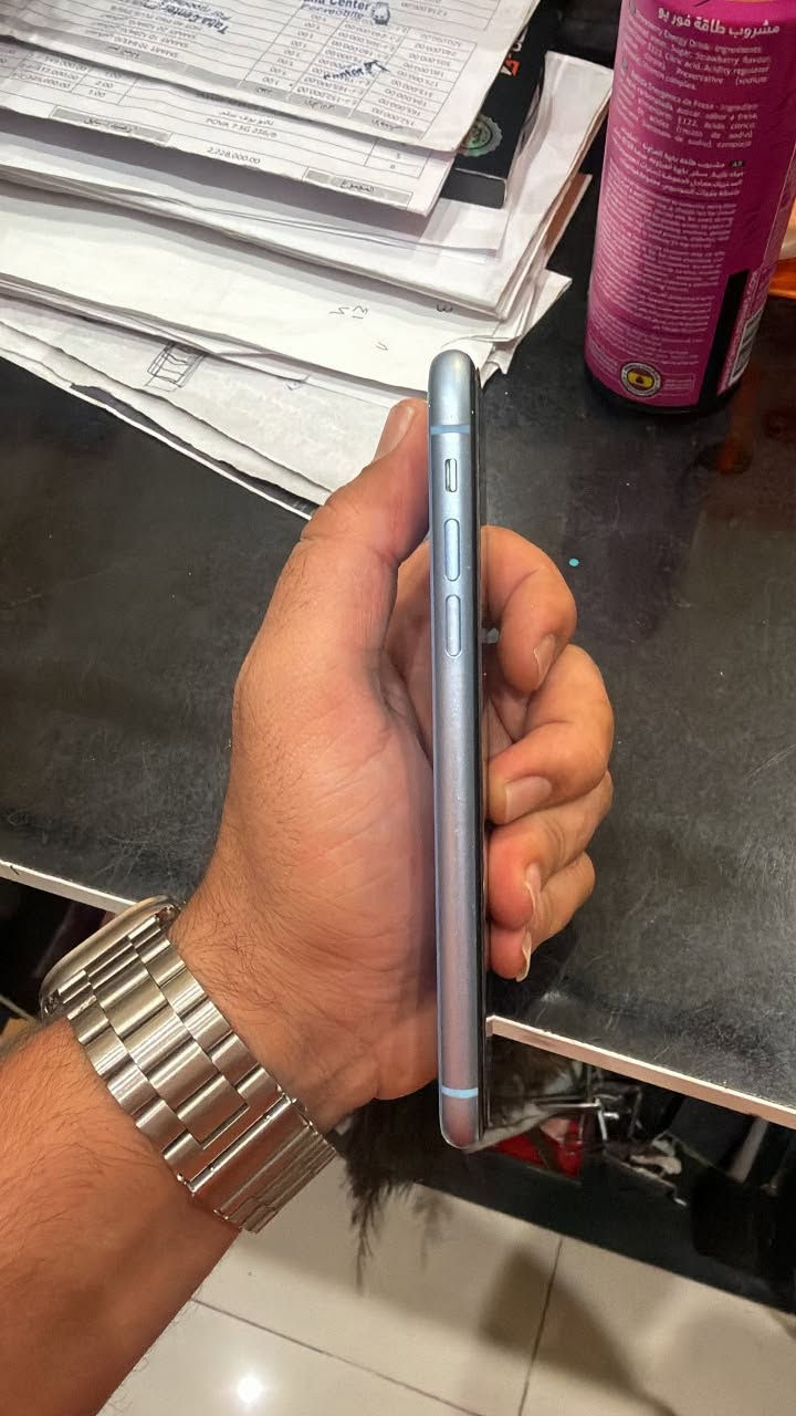 سلام عليكم ايفون xr مكفول مبدل بس بطاريه
جهاز جديد معنه الكلمه.   ذاكره ١٢٨ 
سعر ١٩٠ الف  ***********
