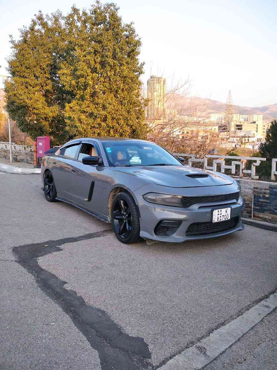 السلام عليكم جارجر موديل 18 امريكي فئة sxt                  بيع او مراوس  (حادثها بنيد فقط وباب اثر شخط بدون اي دواخل داخل )جلد عمل درجة اولى (ماشية 128 الف)  
رقم بغداد دولي جديد ب اسمي 
السعر 195 
للتواصل ***********
الخاص مغلق فقط اتصال
Ahmed A ALghanimi
